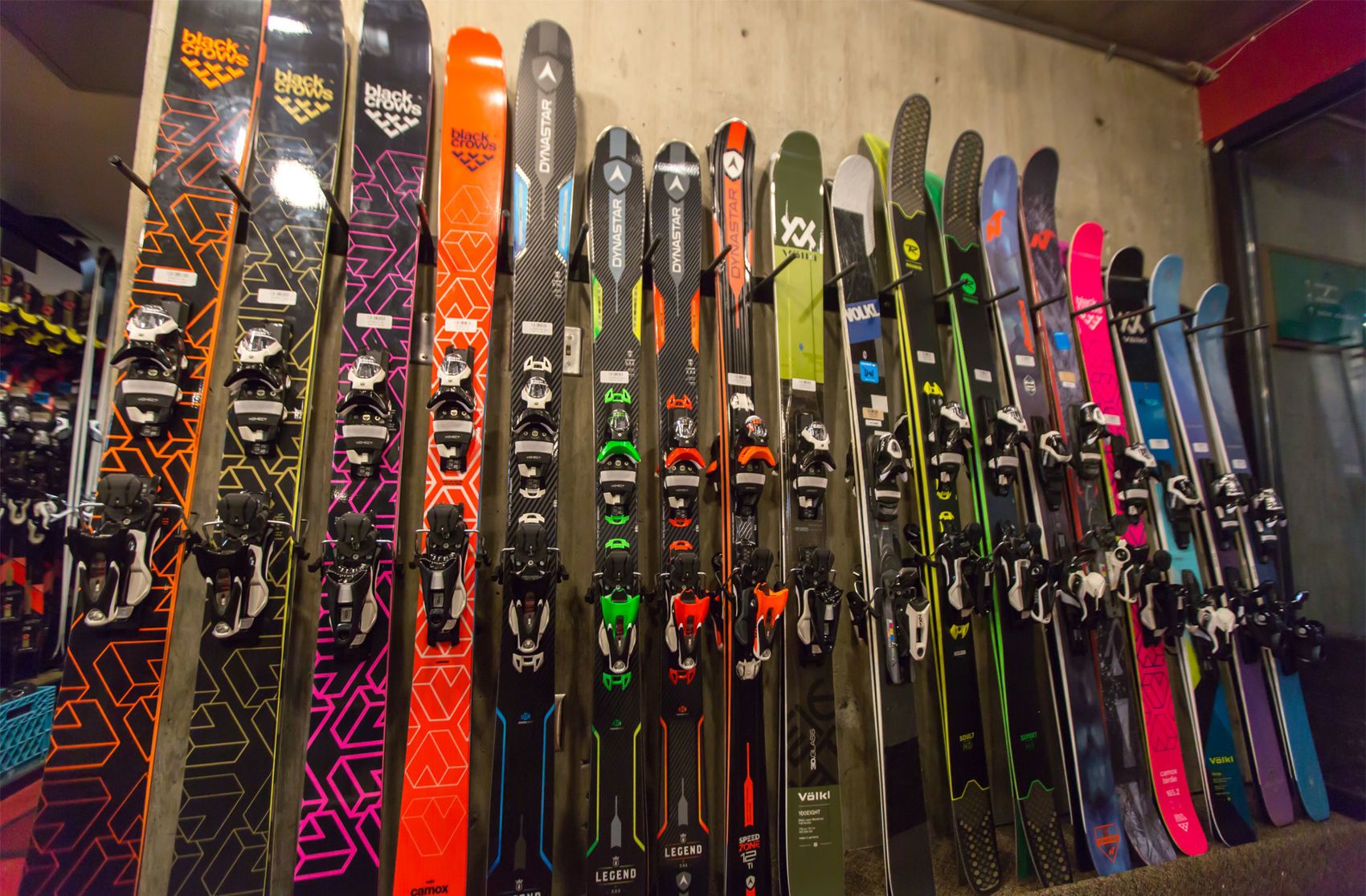 Snowbird Demo and Rental skis & Snowboards